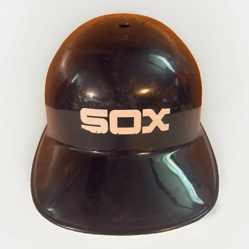 Vintage MLB White Sox Souvenir Baseball Helmet by Laich Full Size